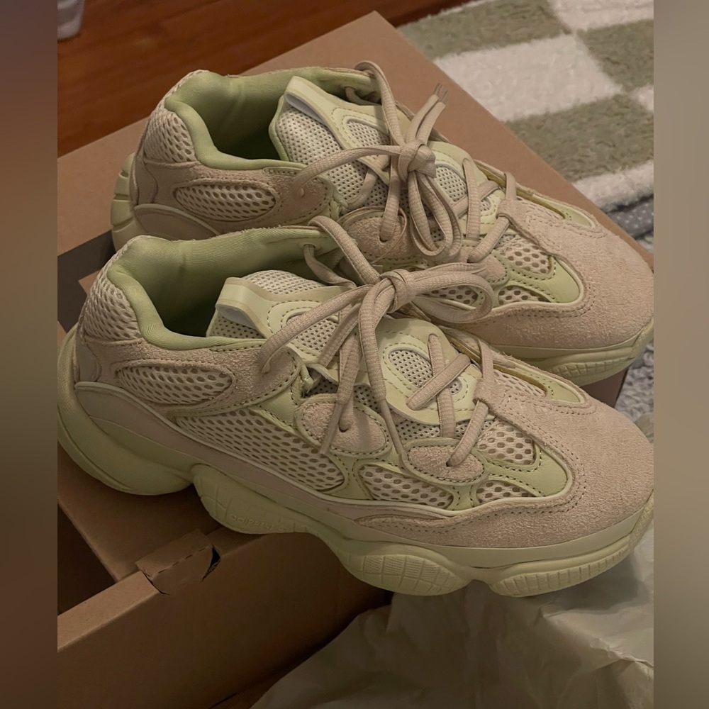Yeezy 500 (Supermoon Yellow)